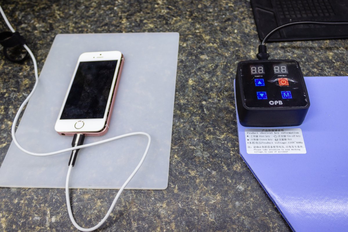 YourAgentMobile's tweet image. Did you recently suffer some water damage to your phone? We can restore it and bring it back to life for you!