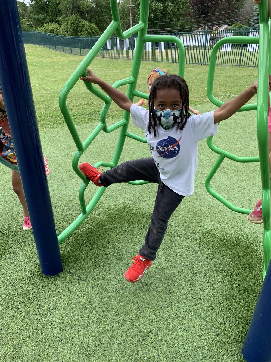 CBAWestChester's tweet image. #prek #playgroundvibes #beautifulday ☀️💥💯‼️⭐️🏆🧡✌️