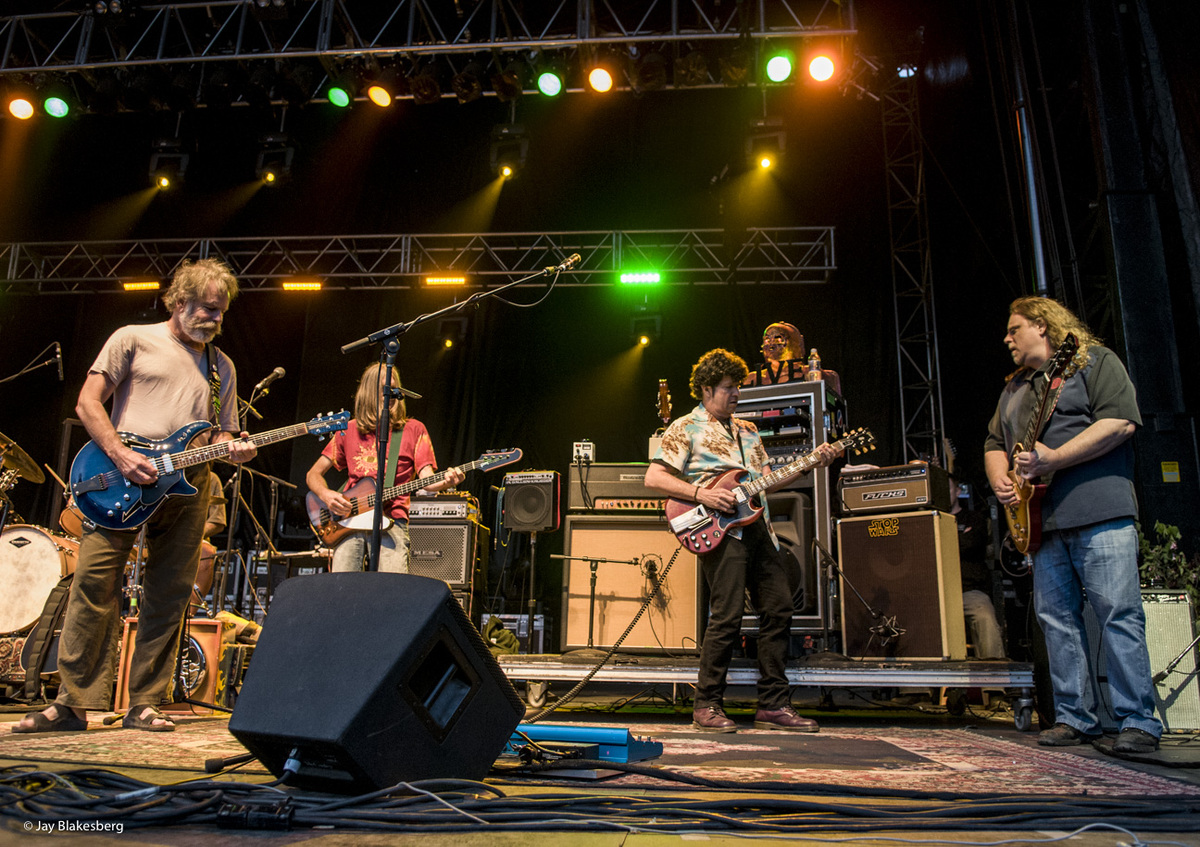 Bobby Weir tweet media