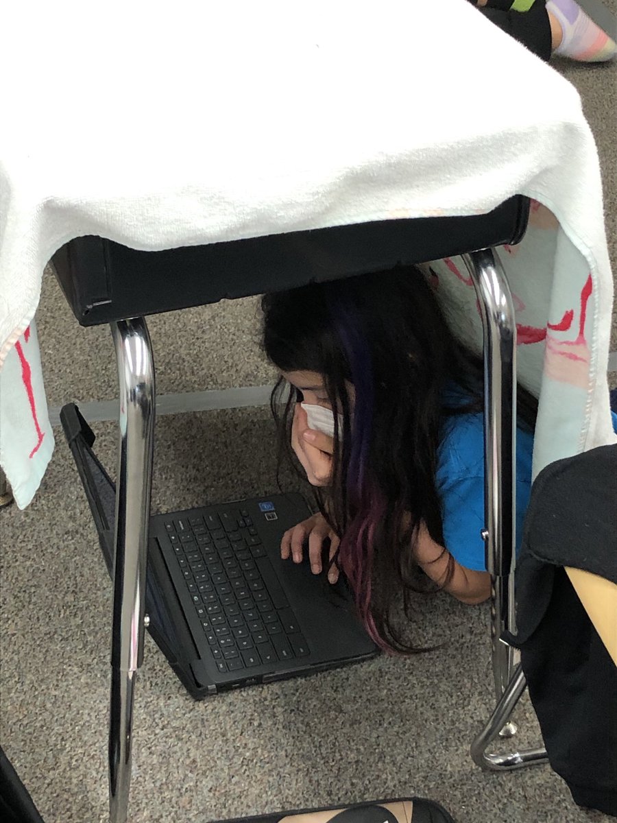 Mrs. Klaeren tweet media