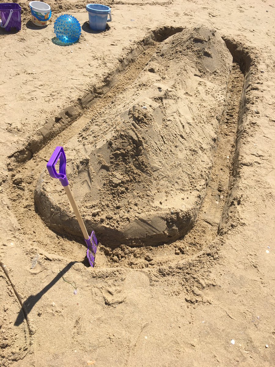 A week off work only to be bossed about by my 9 year old niece on a very important construction project 😉 #halfterm #MinnisBay