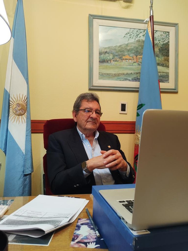 Oscar Castillo tweet media