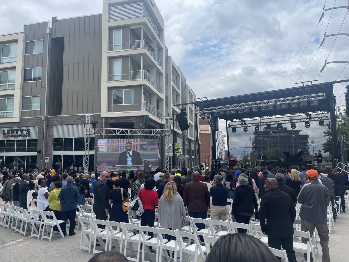 Hu2it's tweet image. Unveiling of the new #GreenwoodRising building. #tulsatriumphs #buildintulsa