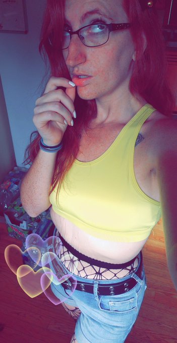 Really feeling this outfit. 🥵 https://t.co/SkBxOkZMtY<a href="/tag/nsfw"class="tags"><span>#nsfw</span></a><a href="/tag/cum"class="tags"><span>#cum</span></a><a href="/tag/onlyfans"class="tags"><span>#onlyfans</span></a><a href="/tag/redheadsrideitbetter"class="tags"><span>#redheadsrideitbetter</span></a>