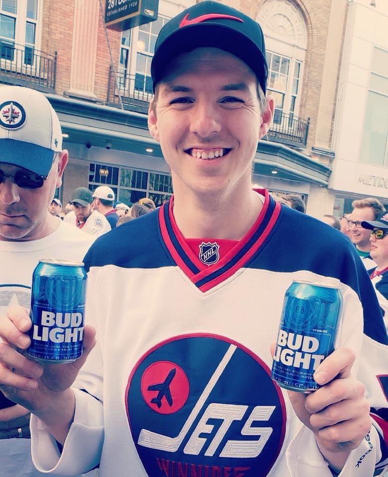 Loser buys beers??? #GoJetsGo