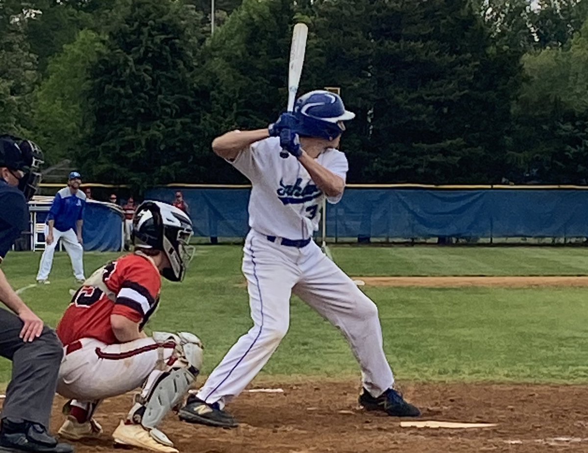 Great Night for a Ball Game! 
⚾️🥎 vs <a href="/WLHSAthletics/">Generals</a> Weds 6/2

Varsity Games HOME, 6:30 pm 
JV Games AWAY, 6:30 pm
🎟️$5

📱🖥️ Follow @ gc.com 
 #PlayBall #swingforthefences
<a href="/SLakesbaseball/">South Lakes Baseball</a> <a href="/SLHSVSOFTBALL/">South Lakes Softball</a> 
<a href="/southlakeshs/">South Lakes High School</a> <a href="/SeahawkSports/">South Lakes Athletics & Activities</a> 
📸 Melissa <a href="/vienna_post_180/">Post 180 Baseball</a>