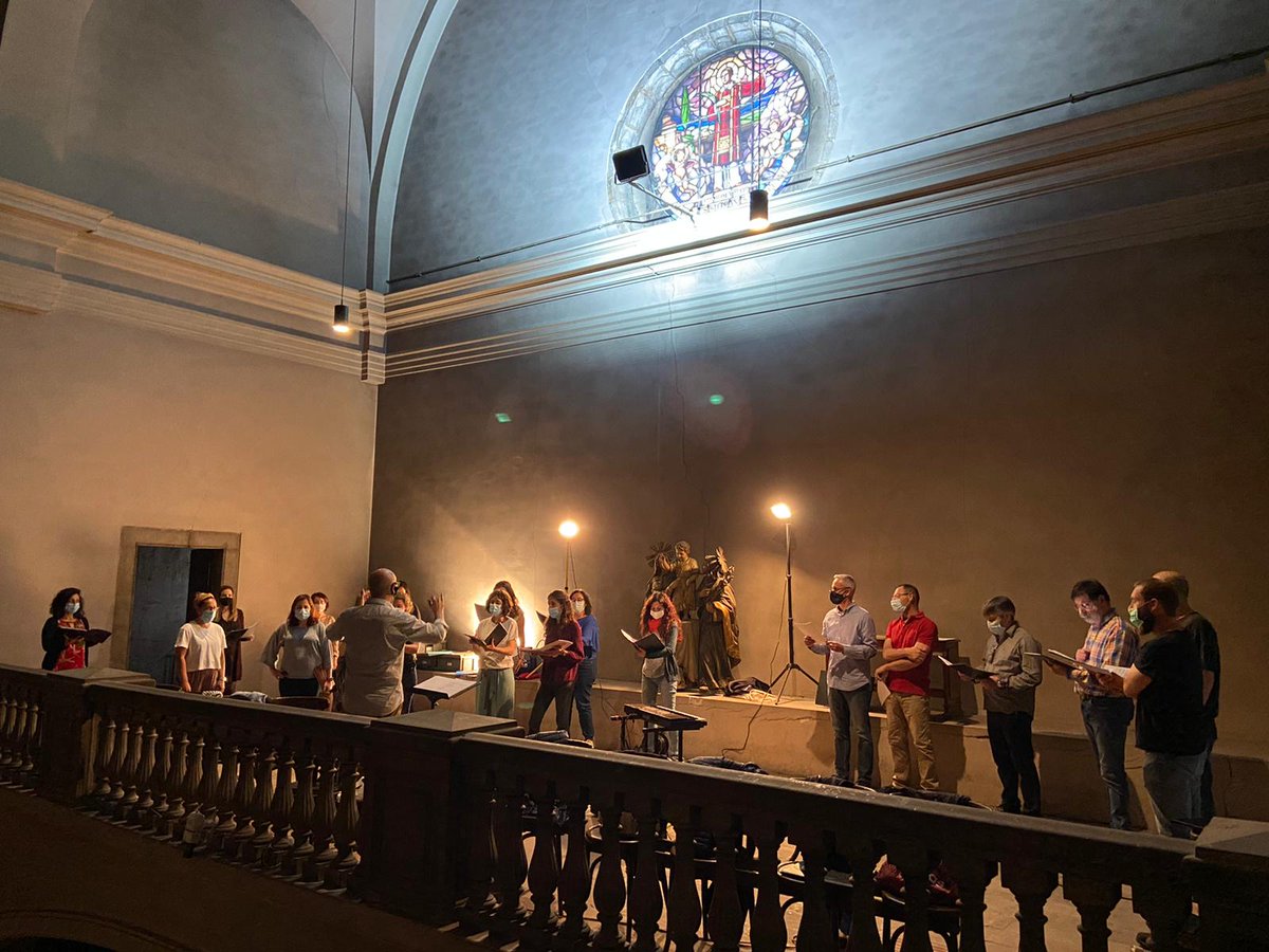 kantikunecor's tweet photo. Assaig general pel concert d'aquest dissabte, no hi falteu!!
Rèquiem de Fauré
Dissabte 5 de Juny a les 17h a l'església de #LaGarriga #Corpus #Corpuslg #Kantikune ❤️🎶 #corpuslg2021 #vallesoriental #Granollers #requiemfaure #cantcoral https://t.co/2at3Xpv2hA