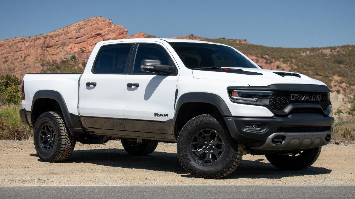 CAMotoDirect's tweet image. 👉 Absolute Beast 702HP 2021 6.2L V8 Ram 1500 TRX #ForSale w/350 Miles! CLICK TO VIEW &amp;gt; ocmotorsdirect1.com/pre-owned-cars… 

#Auto #wednesdaythought #automotive #WednesdayMotivation Follow us @CAMotoDirect or @OCAutoX for #Deals on #Cars and #trucks or visit our #SoCal dealerships today👇