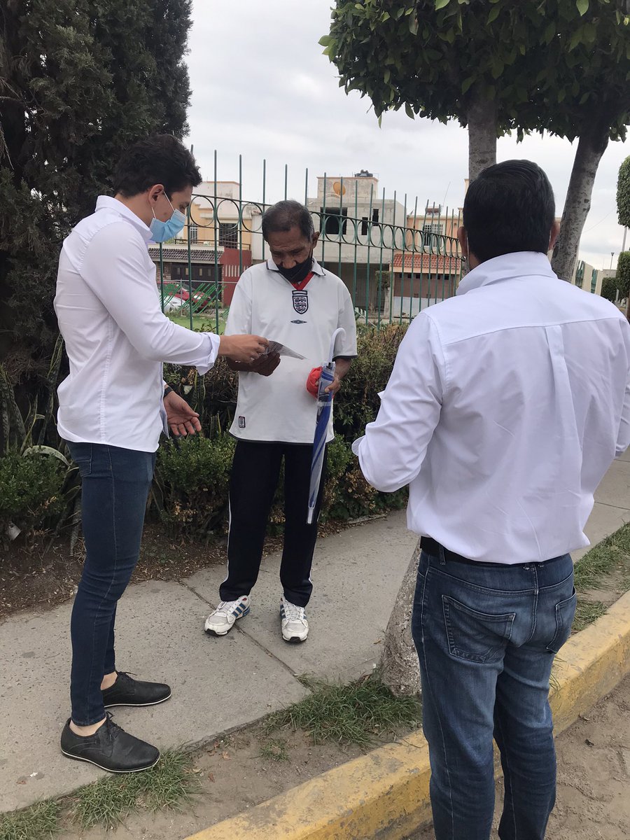 MexLibre_PueOf's tweet photo. La colonia Guadalupe Hidalgo y en todo Puebla ya saben que llegó el momento de #CorregirElRumbo con @eduardorivera01 https://t.co/HRY8R2VOOK