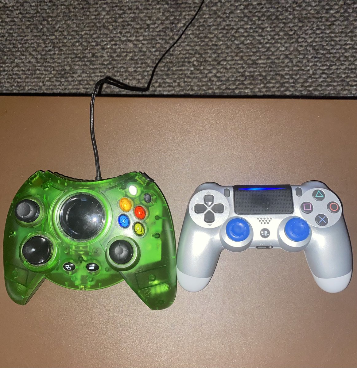 MEGA DADDY 25th AnniverZhuri tweet media