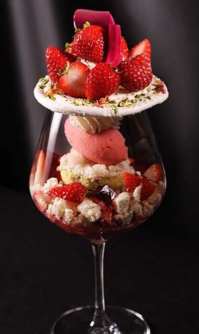 フルーツパフェのtwitterイラスト検索結果