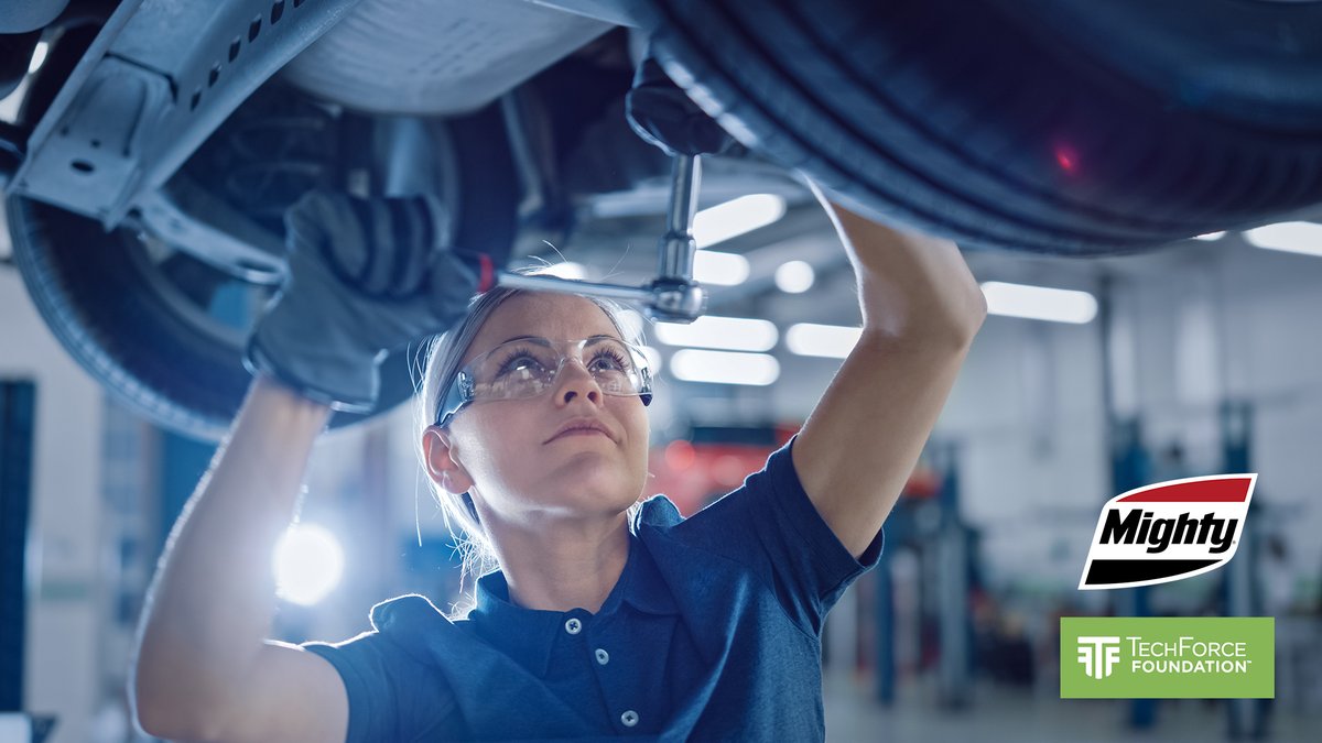 theMightyPros's tweet photo. Less than 3% of technicians are women. We joined the #FutureTechSuccess campaign to fix that, because female technicians are great for business. #WomenTechsRock https://t.co/NAhHpZzyUM @techforcefound https://t.co/8N9MWLp15o