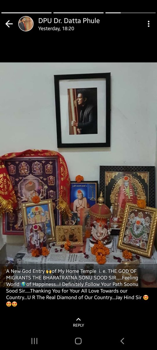 aaluwada's tweet photo. @SonuSood Sir this is for you! True fan. He praises you for Bharatratna and good health. Today he put your pic in Poojaghar.🙌🏽  #godofmigrants #SonuSoodRealHero 
@BaburaoPhule @SonuSoodArmy @SonuSoodSena https://t.co/e9VPWg0xEE