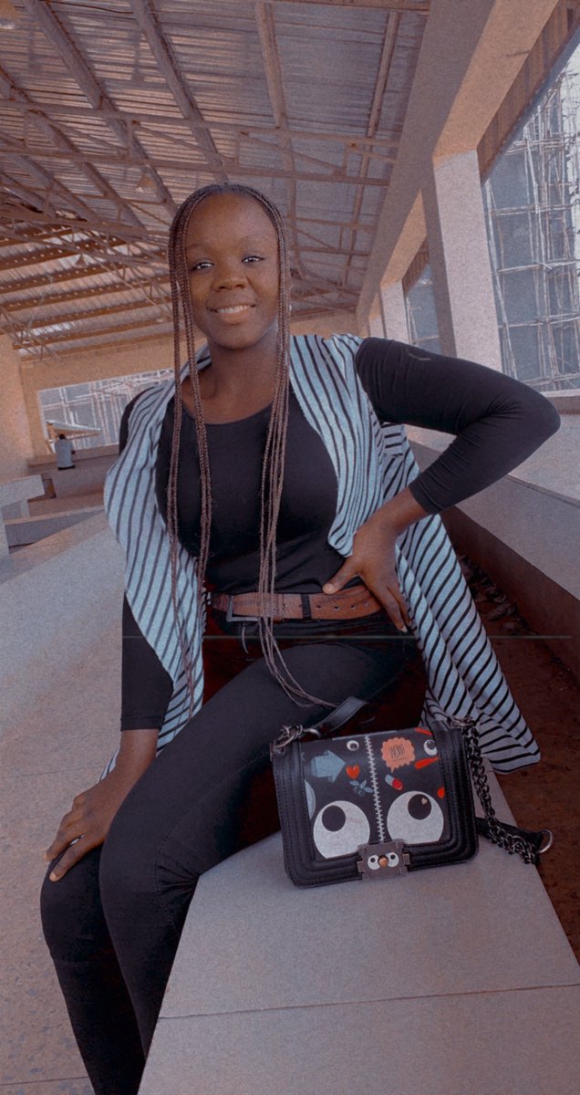 jayvee_luxury's tweet photo. Make una patronise us make we fit chop biko♥️♥️♥️ https://t.co/aGBLufHGSe