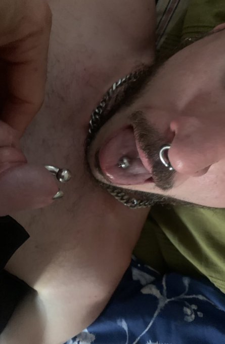 For once, better not to swallow
@DavidmyBurn 
?
@PAPiercingLover @purelygayporn @hot_connection2 #piercedguys