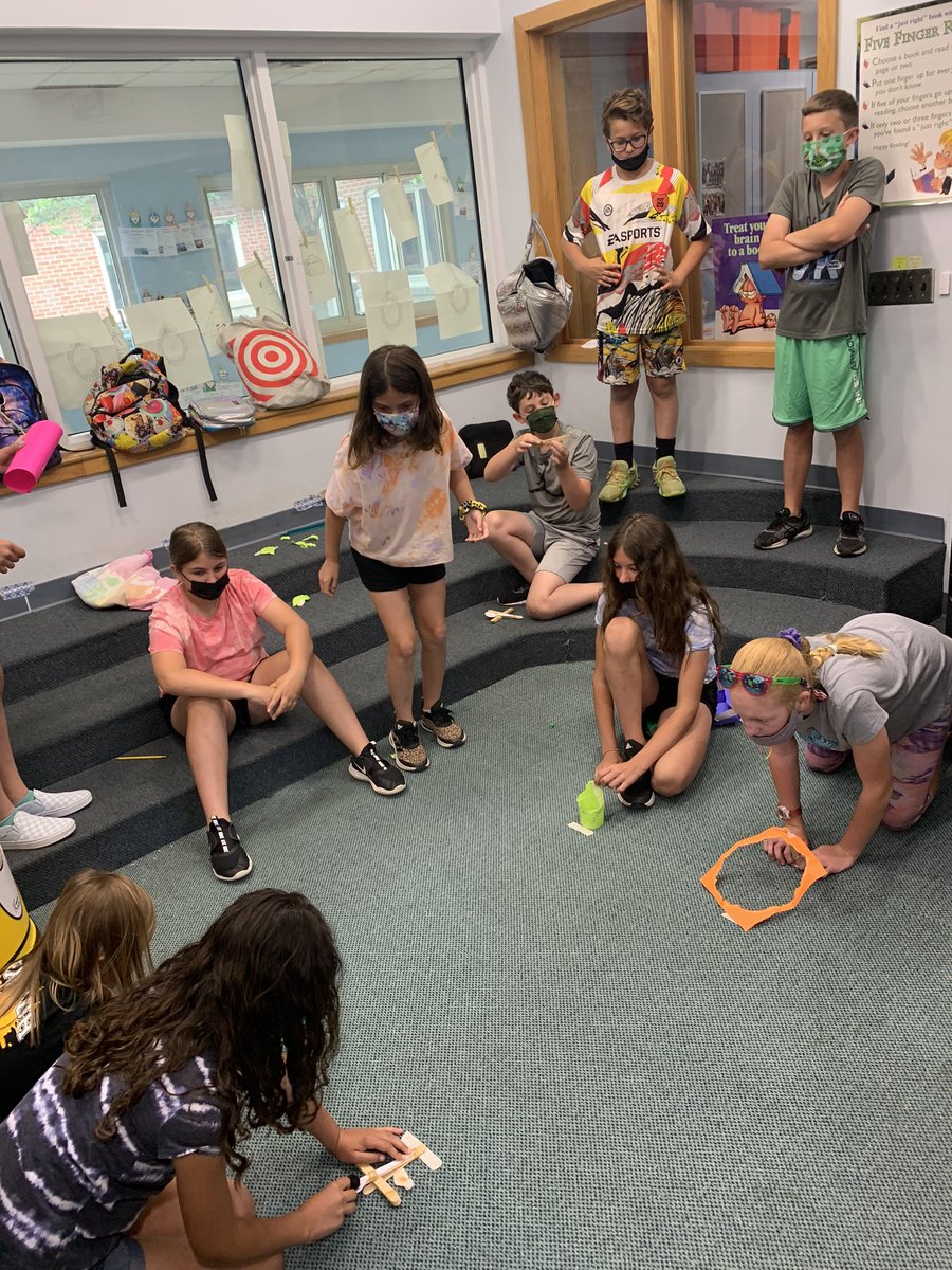 kanner_jamie's tweet photo. STEAM Day 2021– Can you breakout for summer?! @WantaghSchools @schooldaddy21 https://t.co/nP9rXUwrGF