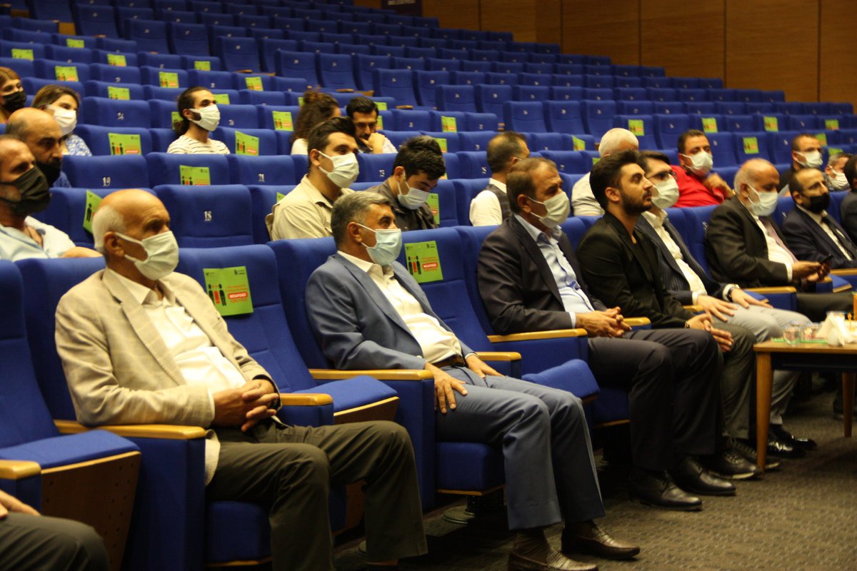Diyarbakır’da ünlüler ve iş dünyası gala gecesinde buluştu ekoabori.com/manset/diyarba… 
<a href="/kayadb/">Mehmet Kaya</a>
<a href="/YesilEngin/">Engin Yeşil</a>
<a href="/mustafa_fidan21/">Mustafa Fidan</a>
<a href="/seyhmusakbas/">Şeyhmus Akbaş</a>
<a href="/ebedinoglu/">Alican Ebedinoğlu</a>
<a href="/SunaYildizoglu/">Suna Yildizoglu</a>
<a href="/DemirHotel/">Demir Hotel</a>
<a href="/IBRAHIMLALEHAN/">İBRAHİM LALE</a>
<a href="/SerdarAy1969/">Serdar Ay</a>