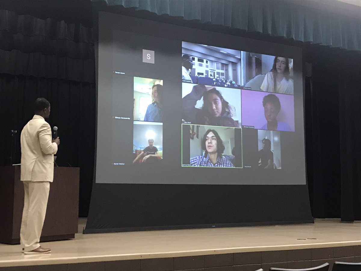 myanzetich's tweet image. Leadership Retreat Day One closer- student panel! Let’s hear from the experts! Great feedback and suggestions!