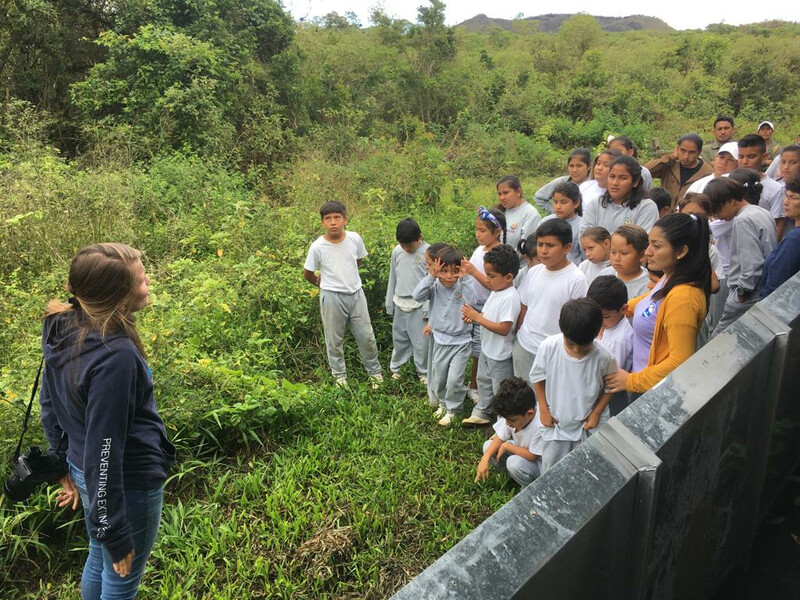 Local communities will help guide a new initiative by Re:wild, @noextinctions and <a href="/parquegalapagos/">Parque Galápagos</a> Directorate to #rewild Floreana in the Galápagos.

📸 : @paulainthefield, #TeamRewild. 

rewild.org/news/a-communi…