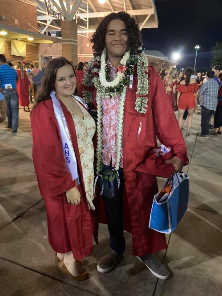 JORDANFRANK98's tweet photo. Onto the next 🎓
@HumbleISD_AHS 
@HumbleISD 
#Classof2021 
#getleid https://t.co/1yQANmPSpc