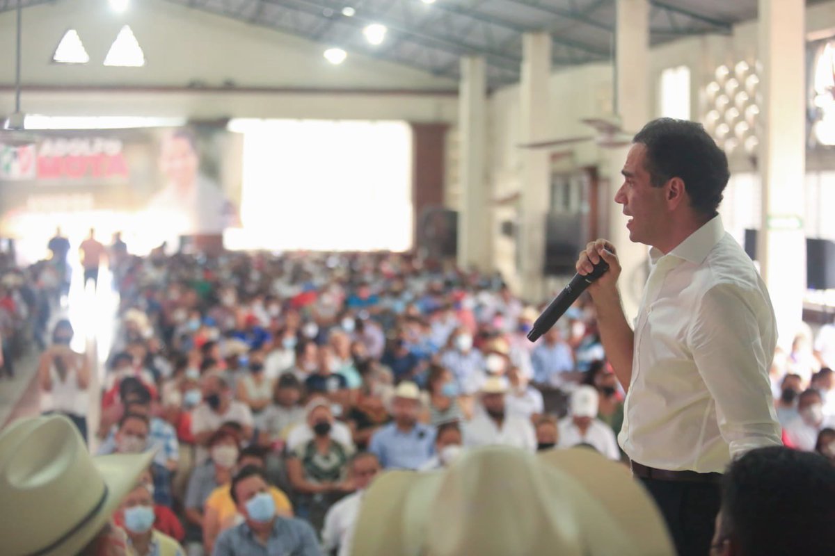 AdolfoMotaH's tweet photo. El campo es símbolo de identidad nacional, mi compromiso es ser un verdadero representante de la #agroindustria cañera, la más productiva de #México.

¡No les vamos a fallar a los productores de caña de azúcar ni traicionaremos con nuestro voto al #campo! 

#UnidosSomosMásFuertes https://t.co/bKw3eEiXDd