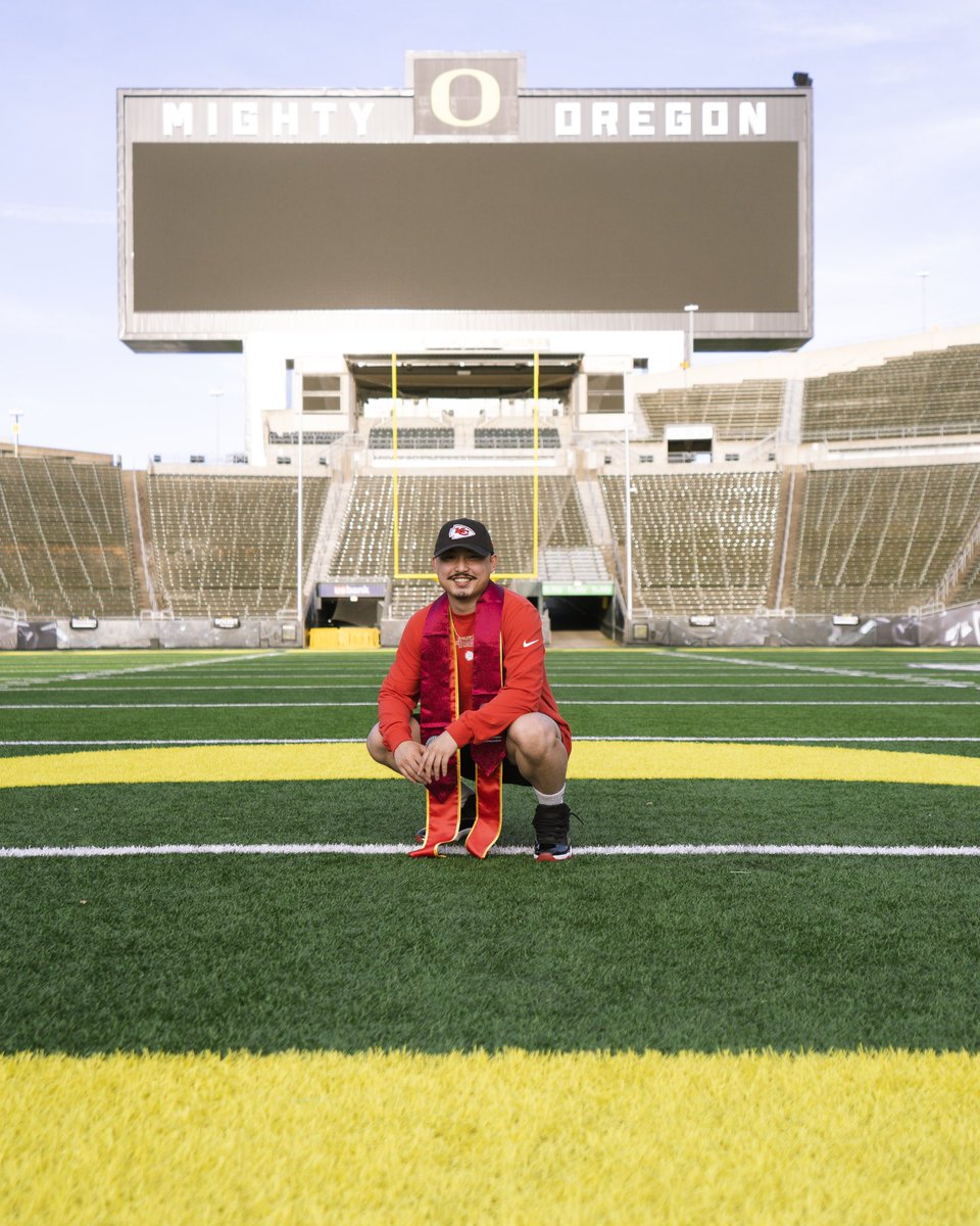 kd_wangg's tweet photo. Extremely excited to announce that I have accepted a position with the Kansas City Chiefs as a seasonal video production assistant! Can’t wait to get started! #CHIEFSKINGDOM LETS GOOOOO!!!! https://t.co/DERZ6HSF6o