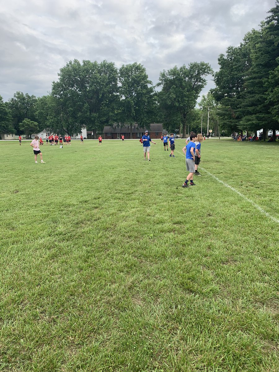 GHS_Wildcat's tweet photo. First 7on7 (5on5) of the year!! #GoBlue #BleedBlue https://t.co/BKfTPV9QbA