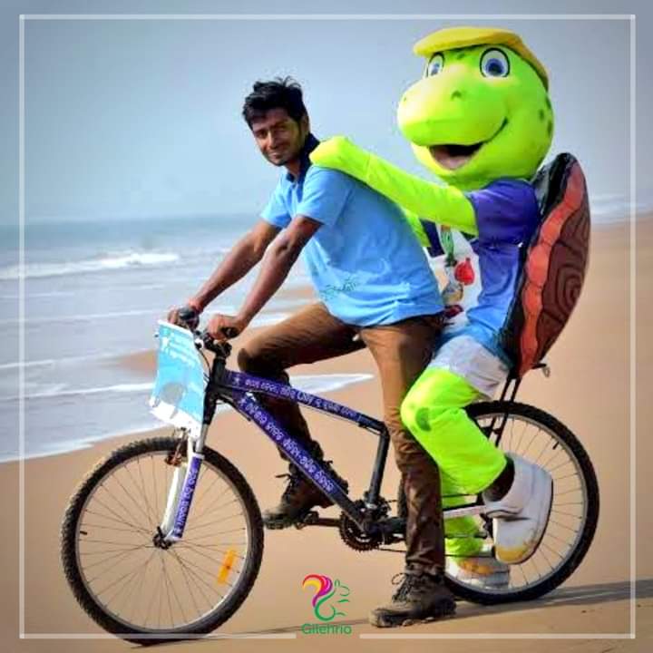 gnyanaranjanctc's tweet photo. #happycycleday dear @OdishaMarineWL & @EcoSapiens1 for your 800km and1200 km cycling to create awareness about saving and protect endangered olive ridley sea turtle..salute to your dedictaion @wewantgreen @Sujitku832909 https://t.co/5tBgh3KNkk