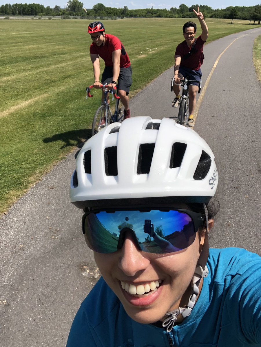 CardiacUottawa's tweet photo. Wellness Wednesday for our residents today! #bike #bubbletea @petervo88 @mingdguo @KenzaRahmouniE1 https://t.co/Miw0z2wt8A