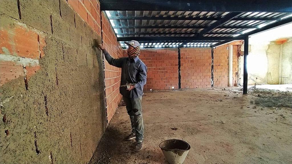 miguel10burgos's tweet photo. Hoy les muestro como vamos  avanzando en la construcción del pediátrico, gracias al apoyo del gobernador @lacava10oficial y del presidente @nicolasmaduro. https://t.co/ABJfWXtCoj