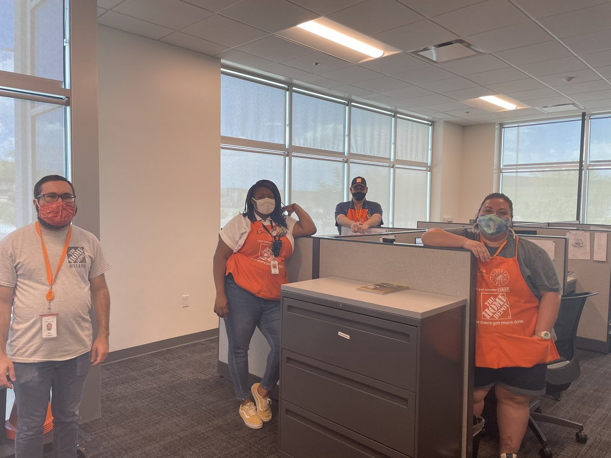 Dora Blow tweet media