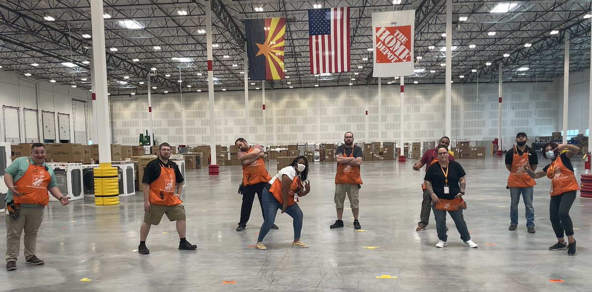 Dora Blow tweet media