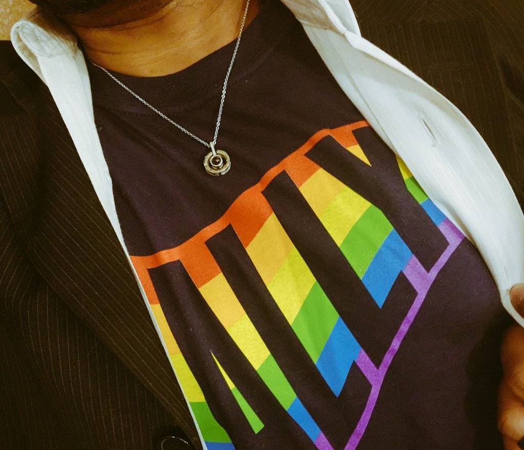 WNDRLives's tweet photo. Honey, where is YOUR Supersuit?!?!

Loving your best self is a superpower, Superfriends.

#Pride2021 https://t.co/Z7or0IFN4o