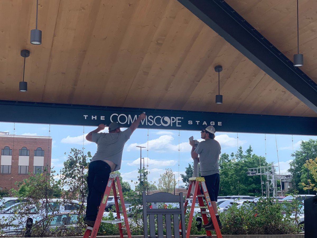 CommScope's tweet image. We were honored to cut the ribbon during the dedication of The CommScope Stage in @CityofHickory following the completion of a #wifi deployment project that provides free Wi-Fi to visitors of Union Square.