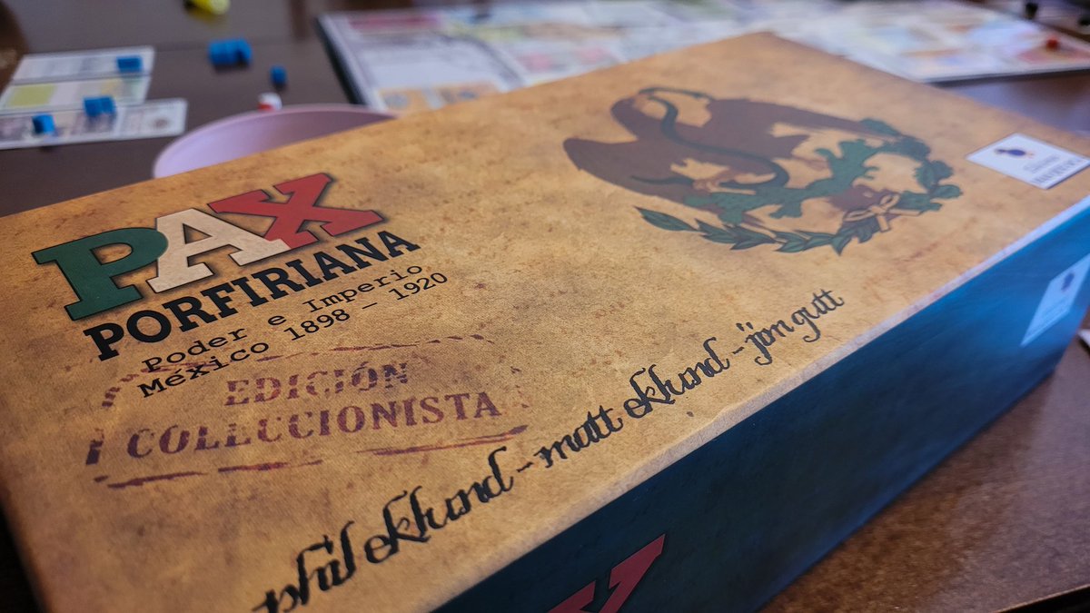 BarrenaEn's tweet photo. Pax Porfiriana de @MasQueOca.....

Que os digo......que vaya pepinazo!!!!😍😍

Hoy nos hemos sentado a probarlo, y han caído dos partidas!! A la segunda ya no podía ir más ajustada.... 
Lo mejor que he probado últimamente sin ninguna duda! https://t.co/mn9PggzbV9