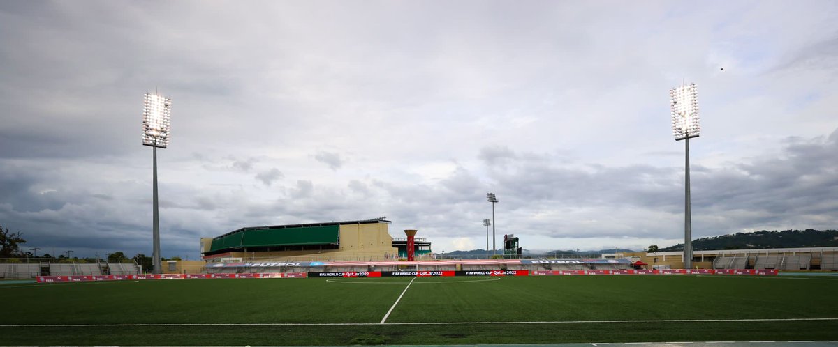 HuracanAzulPR's tweet image. ¡Aquí SÍ se juega fútbol! #NuestraSelePR 🇵🇷

Nada como jugar en nuestra 🏡 .