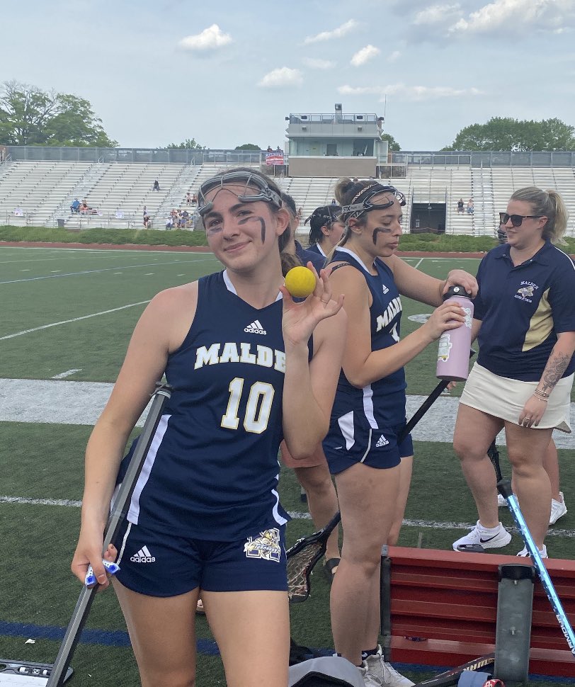 MaldenHS_Sports's tweet photo. Girls lacrosse improve to 2-1 in league play! Keep it up! @CjMastrangelo @NewsMaldenMA @MayorOfMalden @LeagueBoston @sturdy2025 Congrats to Sr. K. Mini scoring her 100th goal! https://t.co/zmHd4OVvgp