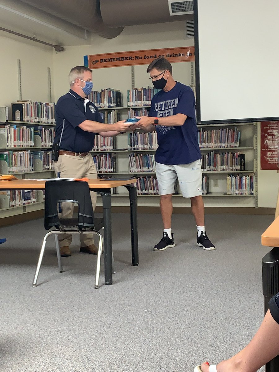 PrincipalGiff's tweet photo. Last staff meeting of the year and we said goodbye to these amazing Coyotes who are retiring! Mr. Munley, Mrs. Paxton and Mr. Goss have had extraordinary careers and we are so lucky we got to work with them. They’ll always be Coyotes! https://t.co/zdcRa6xcVN