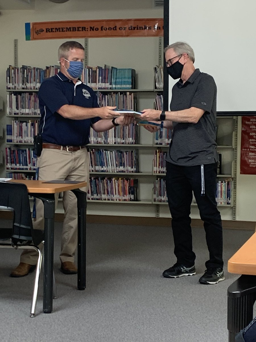 PrincipalGiff's tweet photo. Last staff meeting of the year and we said goodbye to these amazing Coyotes who are retiring! Mr. Munley, Mrs. Paxton and Mr. Goss have had extraordinary careers and we are so lucky we got to work with them. They’ll always be Coyotes! https://t.co/zdcRa6xcVN