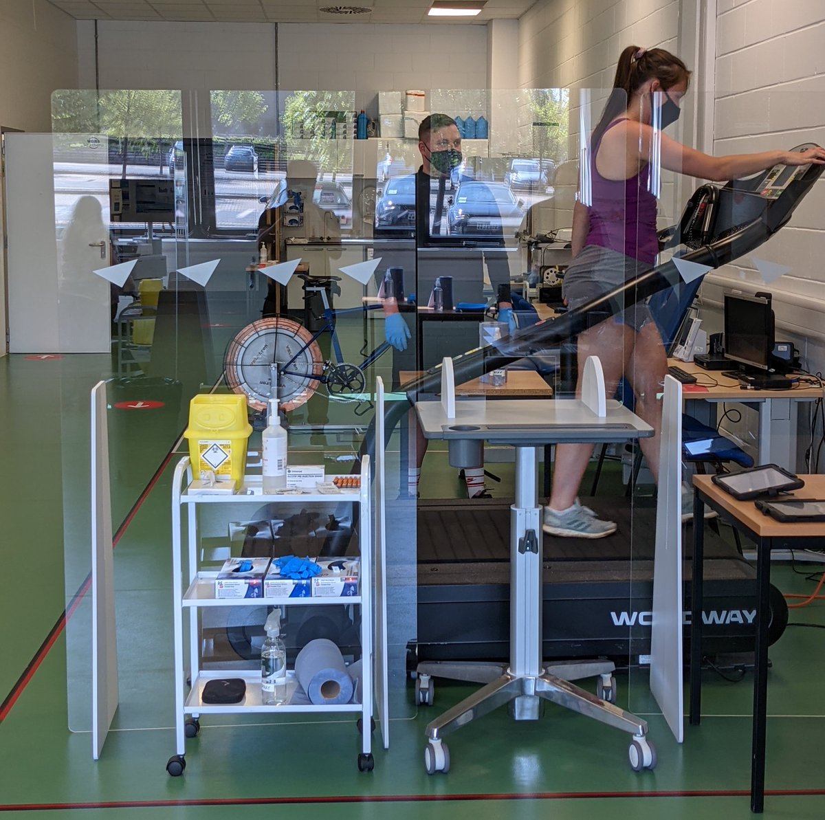 neilthetech's tweet photo. Students! In the lab! 🙌

#sportscience #labday #datacollection #techsupport 

@SPENapier @ENUSportScience @ENUApplyScience @EdinburghNapier https://t.co/7CLKPaHRrF