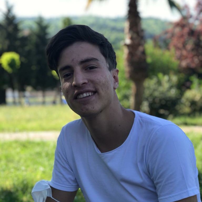 kerem_ustunbas's tweet photo. #YeniProfilResmi https://t.co/FjHu2CYCW5