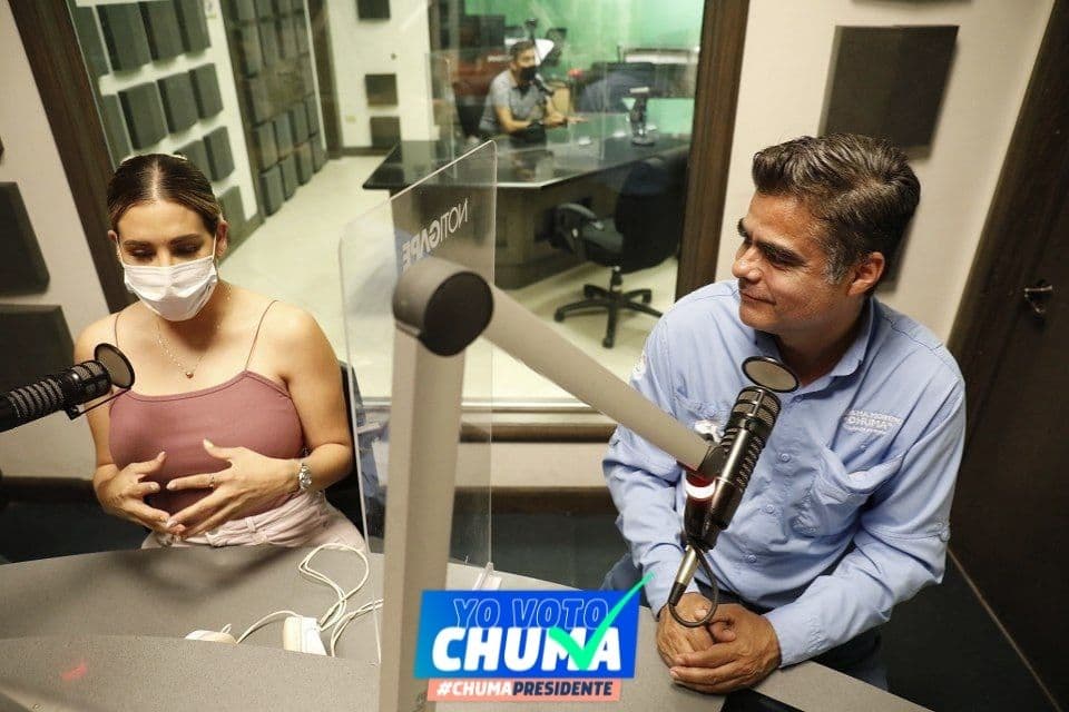 Gracias a <a href="/CelinadOnadaTD/">Celina Donada</a> por la entrevista. Estamos a pocos días de hacerlo oficial , raza. Síganse sumando, voten este domingo 6, y luego,  a festejar el triunfo que llevará a #ReynosaParaAdelante
#ChumaPresidente #VotaPAN
#NiUnPasoAtrás