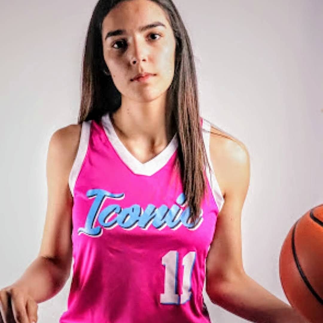 IconicBasketba1's tweet photo. Congrats to Viviana Rios on signing to play at Barclay College. Well deserved and well earned. We're extremely proud of you Viv. https://t.co/sglUsDv5d6