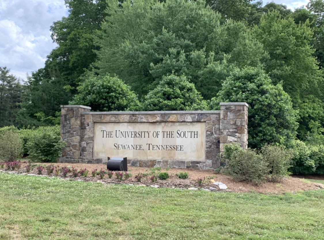 Had a great time meeting Coach Braden and learning about the <a href="/SewaneeWBB/">Sewanee Women’s Basketball</a> program yesterday!