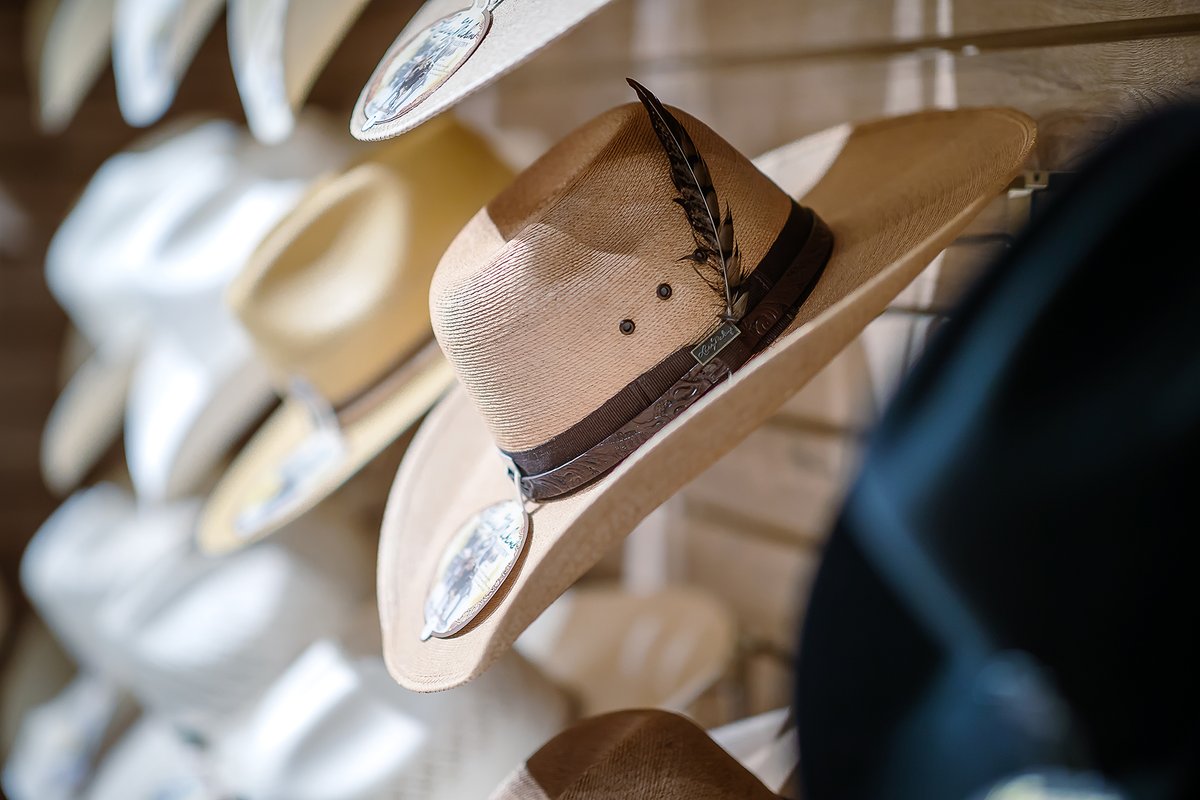 It's straw hat season and we can't wait to see your favorites! #WESAtradeshow #wheretheindustrymeets #strawhats #cowboyhat #fashionhat #findyourlocalretailer 📸 @greggCARNES @truhst