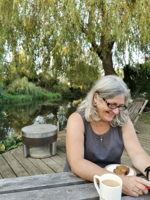 _rob_marsh's tweet photo. We give thanks for the life of Julie Boddington - https://t.co/L387DtWq4w  Please join Julie's Family at St Mary's and sign our book of condolences https://t.co/5YR9bckDm8 https://t.co/37Y1zxgoF9