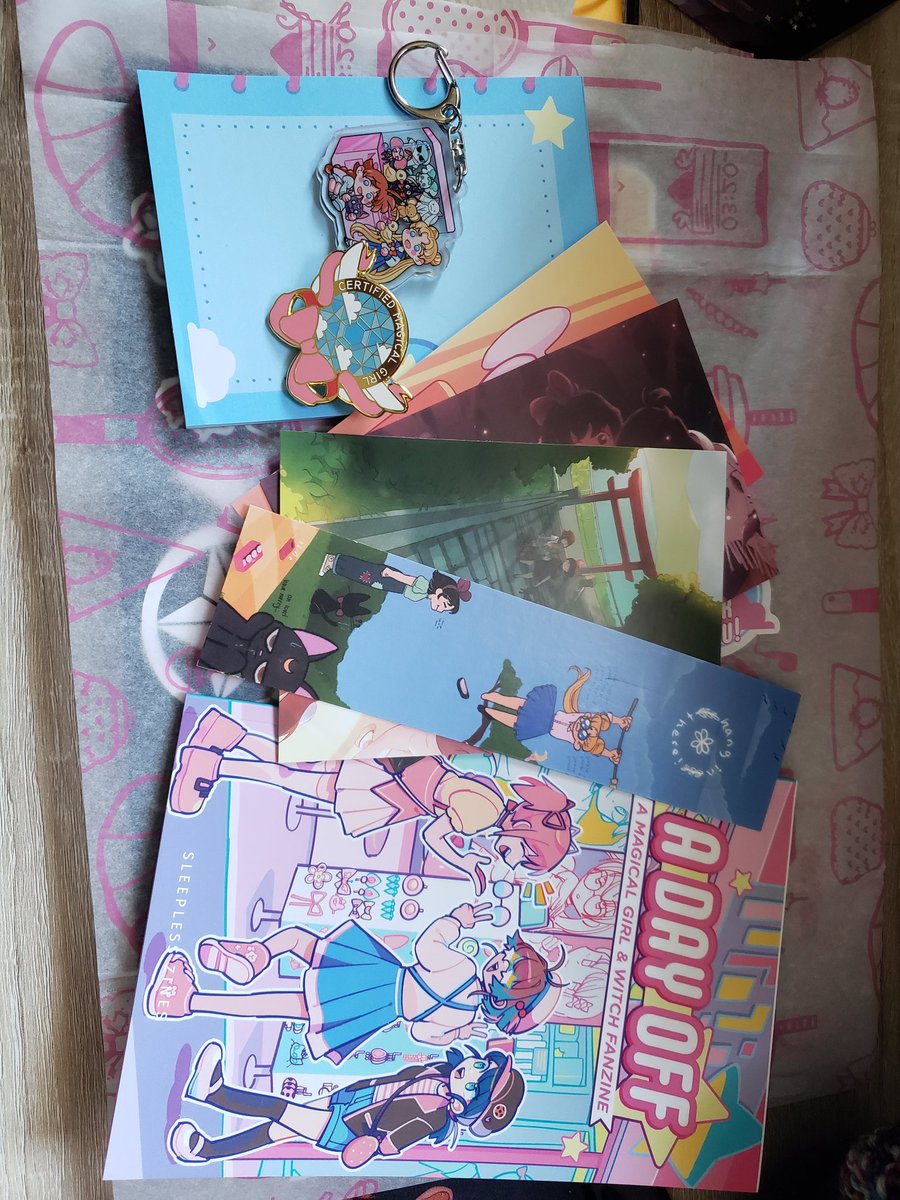 Battle_goats's tweet photo. My copy of the @SleeplessZines' magical girl zine arrived! I love it all! https://t.co/qxfKwVX9CB