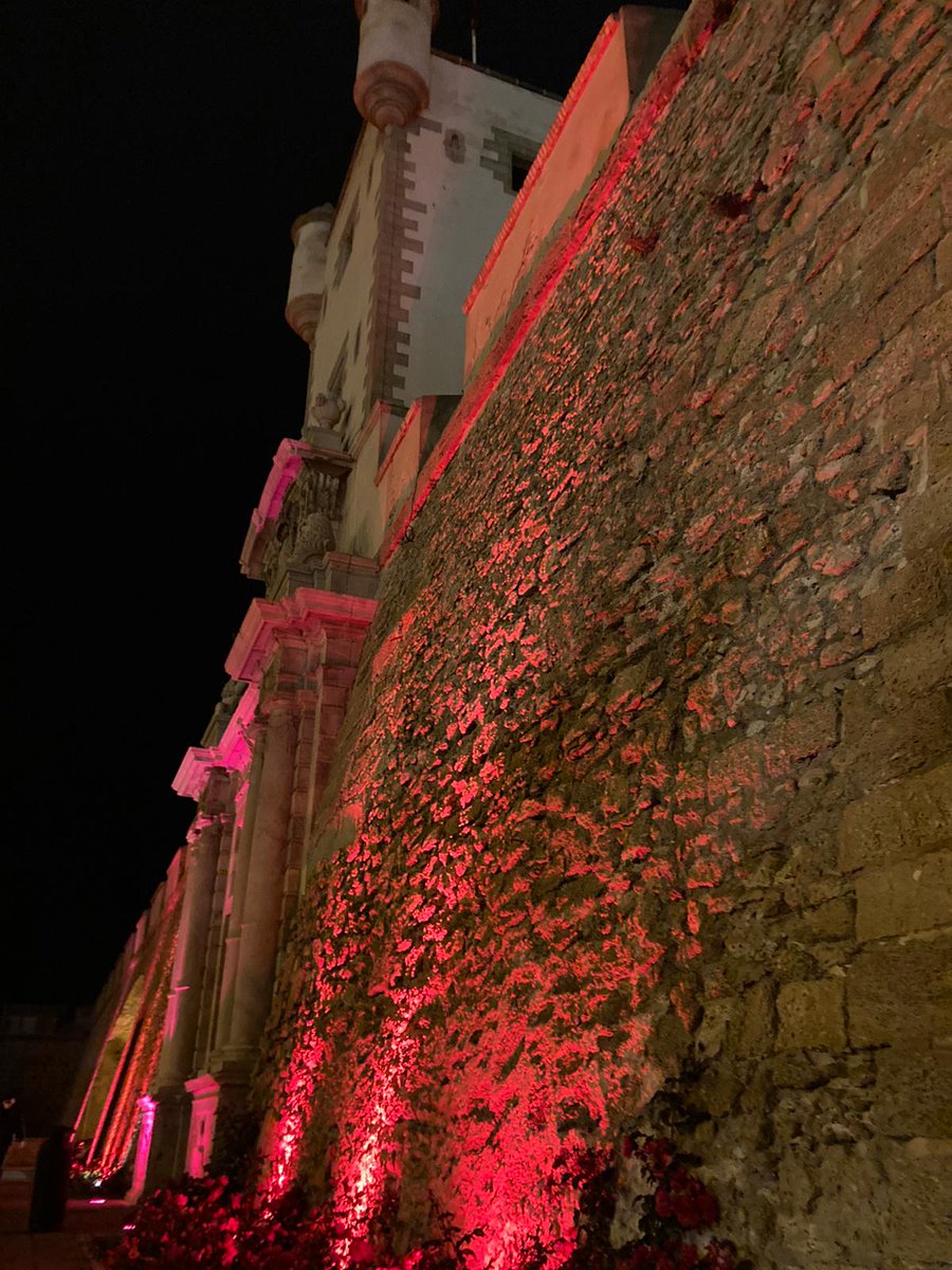 Mikel Celaya Lopez (@celayamikel) on Twitter photo El Puente de la Pepa, y las Murallas de Puertas de Tierra en Cádiz se iluminan de rojo en Homenaje a los #donantes, #héroes que salvan #Vidas. Gracias a @Jose_Pacheco15 ,<a href="/SubdelegCadiz/">Subdelegación Cádiz</a> y <a href="/JM_Kichi/">José María González 'Kichi' ۞</a> , alcalde de <a href="/Cadiz_es/">Ayuntamiento de Cádiz</a> por hacerlo posible
<a href="/ONT_esp/">Organización Nacional de Trasplantes</a> <a href="/HUPMCadiz/">HospitalPuertadelMar</a> El Puente de la Pepa, y las Murallas de Puertas de Tierra en Cádiz se iluminan de rojo en Homenaje a los #donantes, #héroes que salvan #Vidas. Gracias a @Jose_Pacheco15 ,<a href="/SubdelegCadiz/">Subdelegación Cádiz</a> y <a href="/JM_Kichi/">José María González 'Kichi' ۞</a> , alcalde de <a href="/Cadiz_es/">Ayuntamiento de Cádiz</a> por hacerlo posible
<a href="/ONT_esp/">Organización Nacional de Trasplantes</a> <a href="/HUPMCadiz/">HospitalPuertadelMar</a>