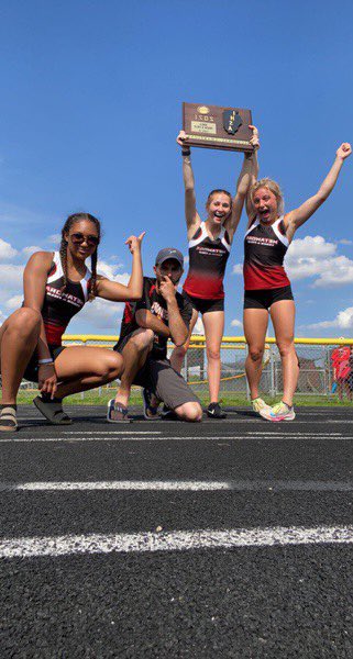 Hurdlr86's tweet photo. We did a timer picture almost every day the week before conference and we won! Here is our timer picture for sectionals! @MTHSGirlsTrack https://t.co/h1uLi3BZfg