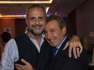 pepito33227147's tweet photo. @rialjorge @cuervotinelli @eltreceoficial @LafliaOk @ideasdelsur Chau chau chau chau chau chauuuuuuuuuu! https://t.co/bpvNFUTPeT